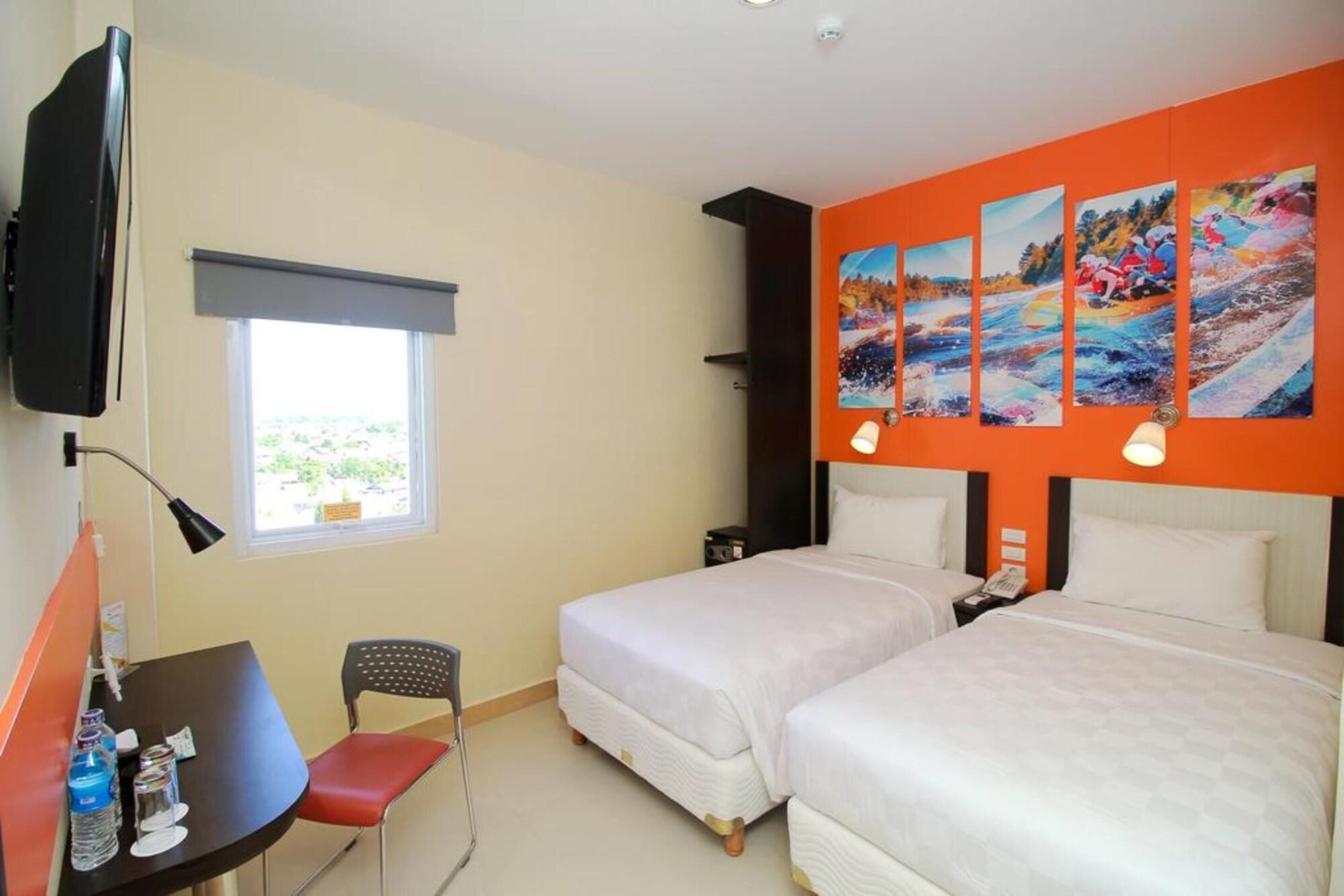 Sinar Sport Hotel Бенгкулу Екстериор снимка