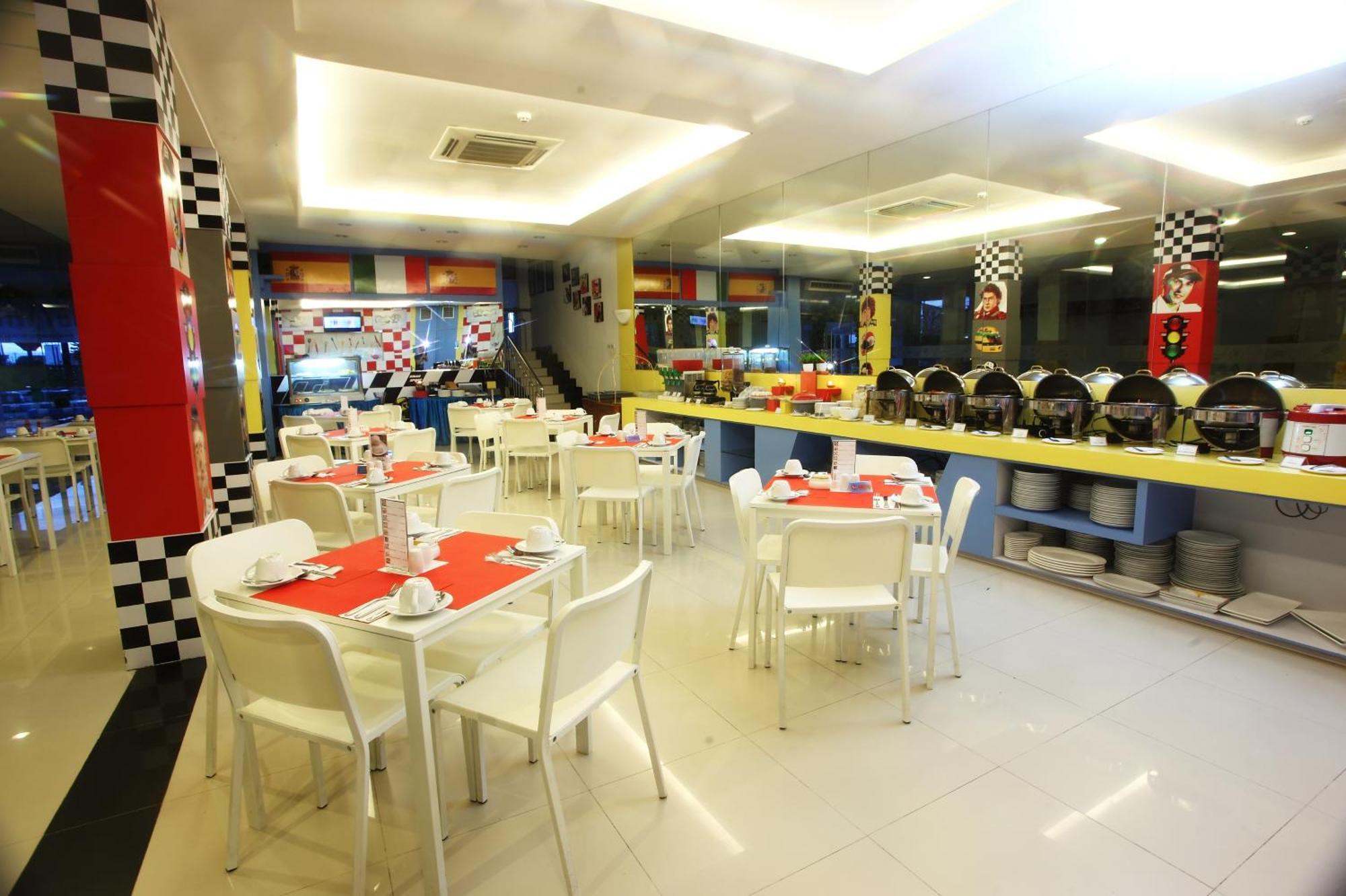 Sinar Sport Hotel Бенгкулу Екстериор снимка