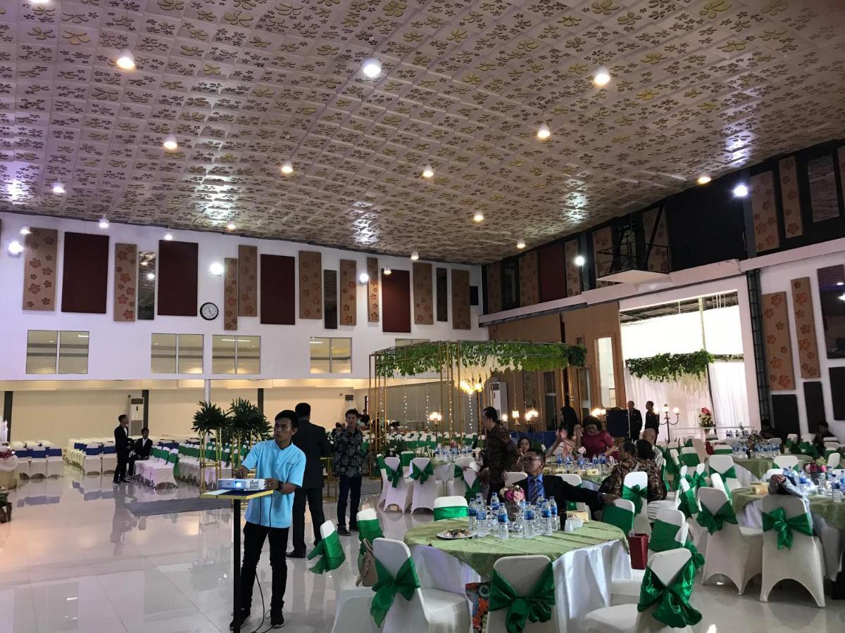 Sinar Sport Hotel Бенгкулу Екстериор снимка