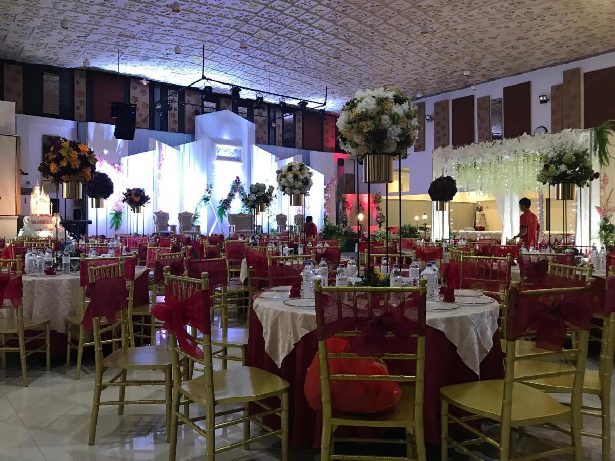 Sinar Sport Hotel Бенгкулу Екстериор снимка